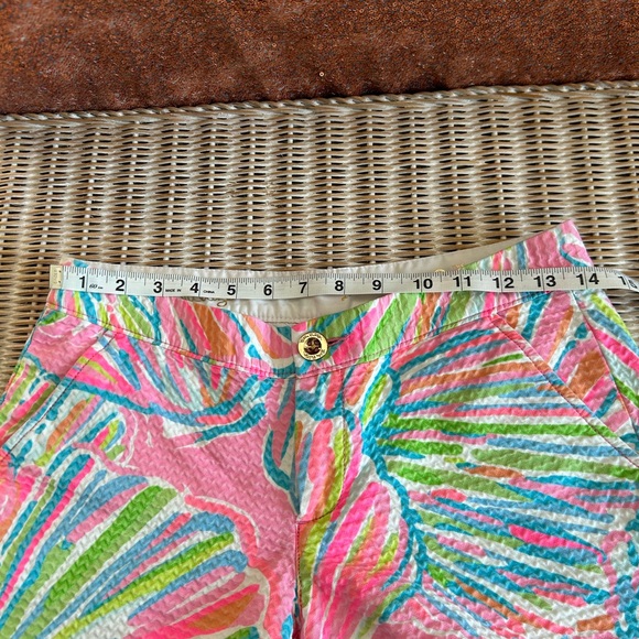 Lilly Pulitzer The Buttercup Short Pink Preppy Shellabrate Scalloped Beach - Picture 8 of 8